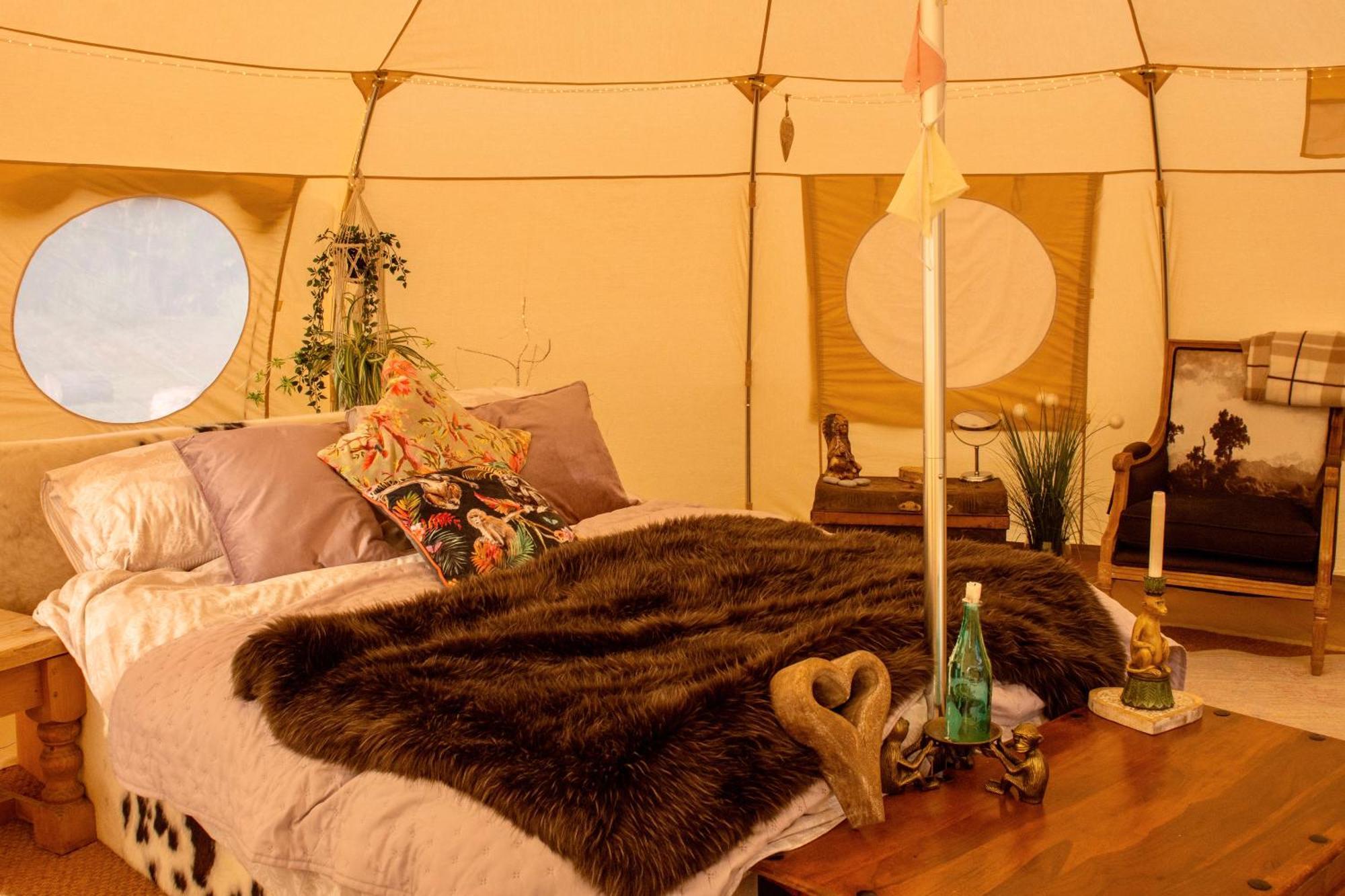 Hotel The Follies Glamping Maidstone Exteriér fotografie