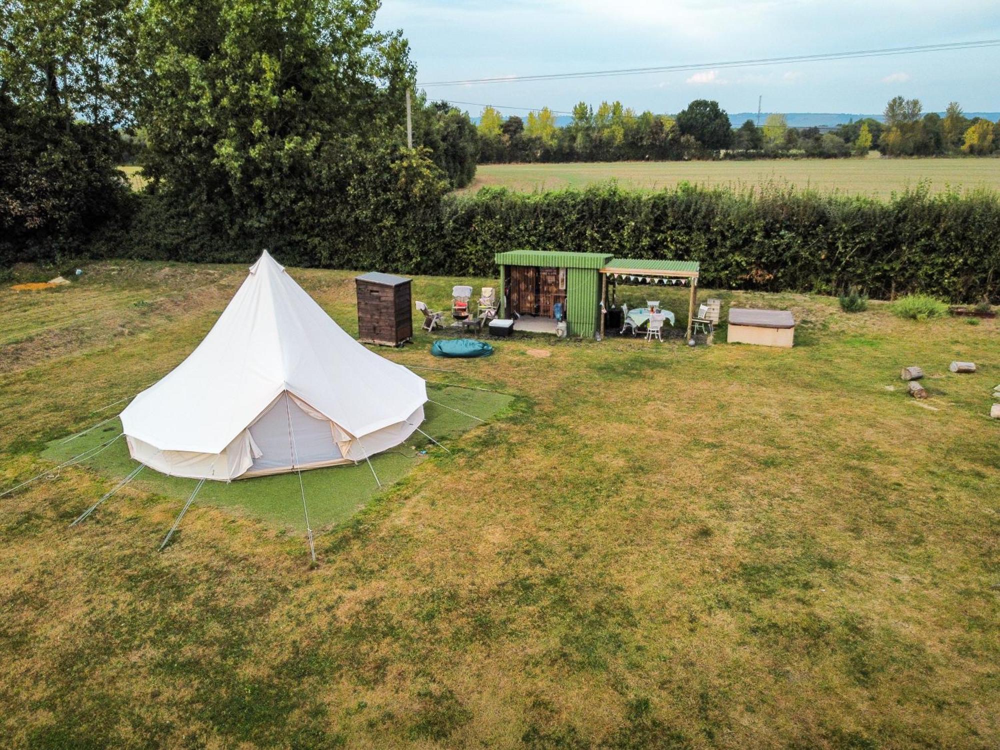 Hotel The Follies Glamping Maidstone Exteriér fotografie